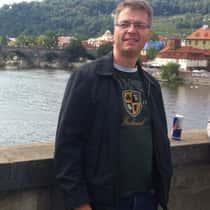 Rune Larsen